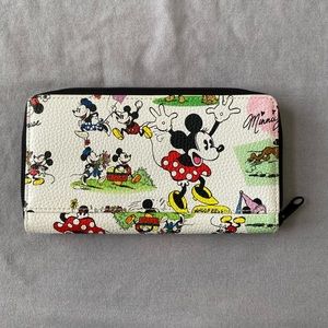 Disney Wallet